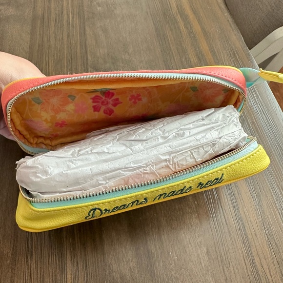 Disney Tiana Teal and Yellow Cosmetic Bag - Picture 4 of 5